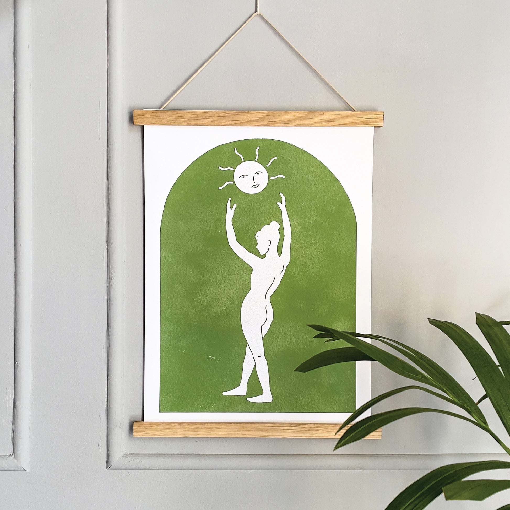 Catching the sun - Hand illustrated poster with wooden magnetic frame. Dubai | Sharjah | Mellow | Buy now on MellowOfficial.com