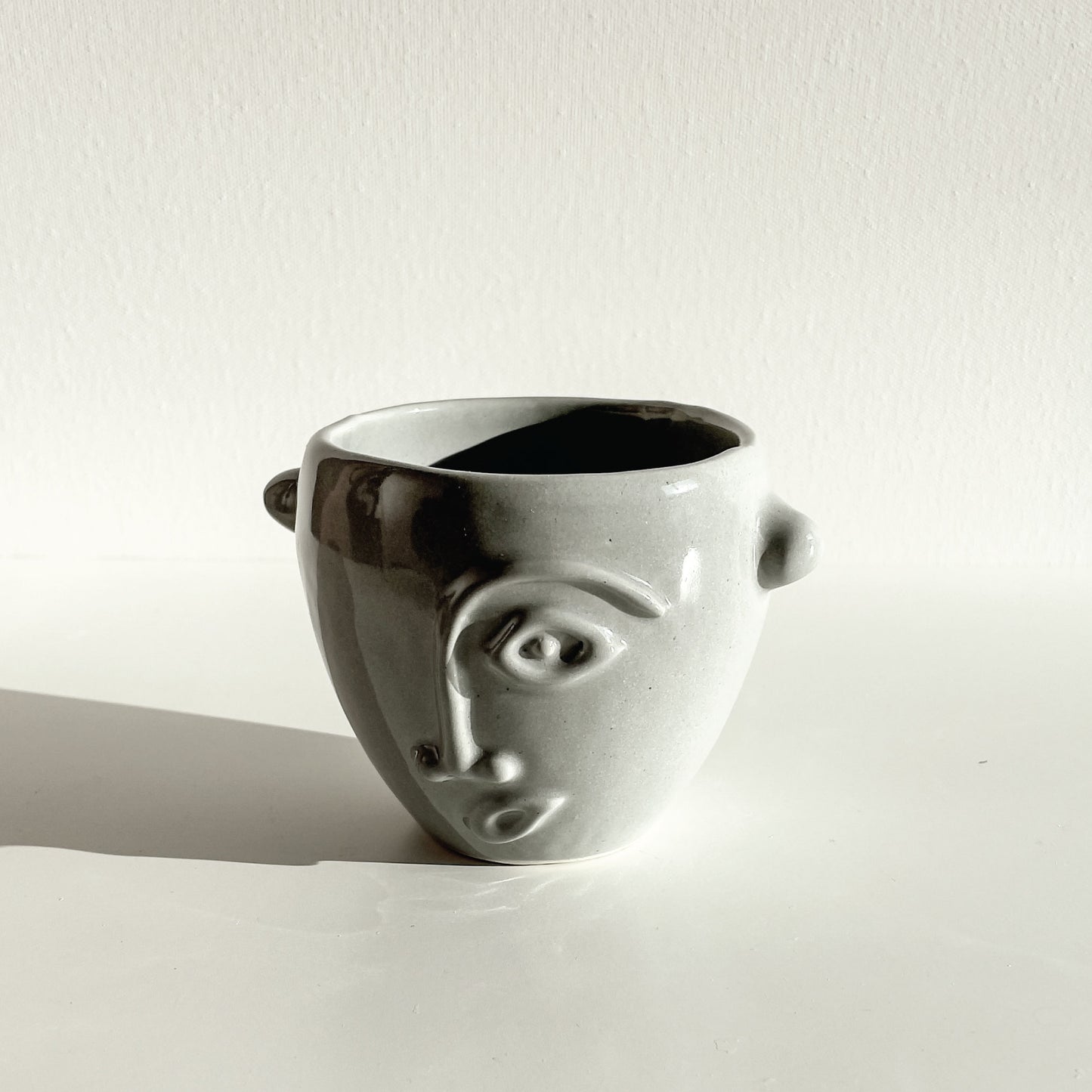 Gaia Ceramic Mug – Grey. Limited edition handcrafted ceramic mug. Dubai | Sharjah | Mellow | Buy now on MellowOfficial.com